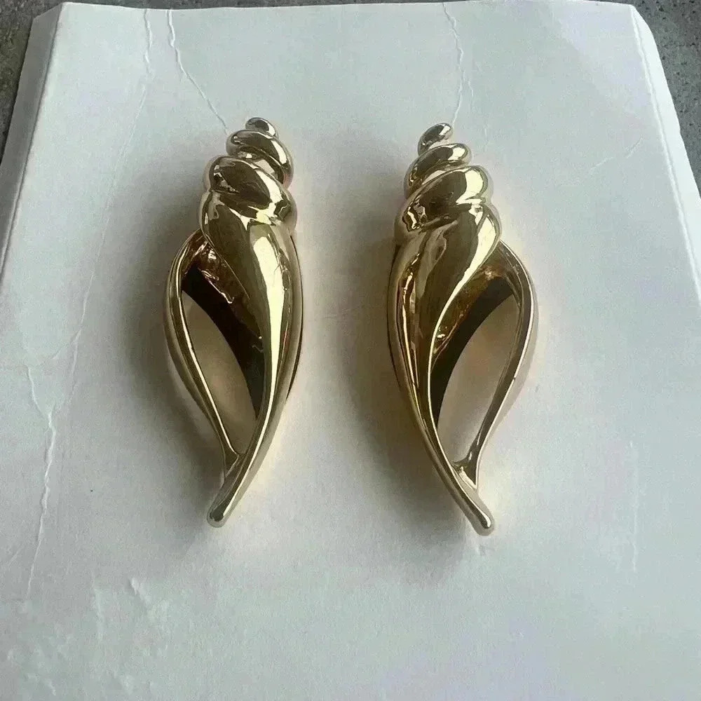 🔥🔥Zara Shell earrings - Picture 6 of 6